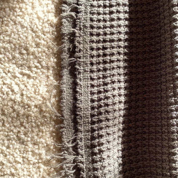 Free People cold shoulder top - Picture 5 of 5